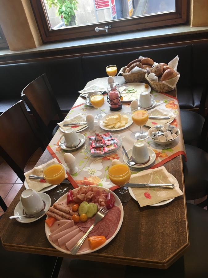 Hotel Montag Санкт-Гоар Экстерьер фото